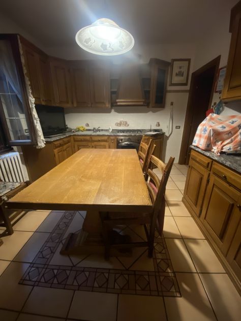 vendo cucina in rovere massiccio del prestigioso mobilificio Leardini - Foto 7
