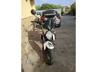 Vendesi Suzuki SFV650 gladius 2011
