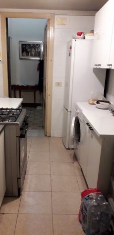 A PALERMO NEL CENTRO STORICO OFFRO DUE STANZE PROSPICIENTI LA VIA ROMA - Foto 8