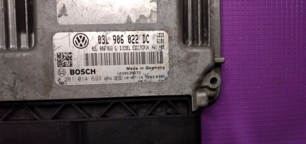 CENTRALINA MOTORE VOLKSWAGEN-VW 03L906022DC Bosch 0281014693 - Foto 2