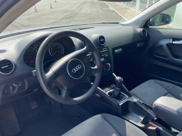 AUDI A3 1.9 TDI Attraction rif. 23940568 - Foto 10