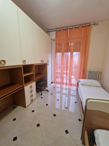 AFFITTASI STANZE A UNIVERSITARI MM SESTO RONDO MI - Foto 3