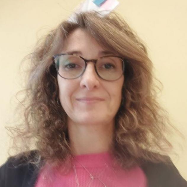 Rossella cerca una babysitter - lavoro da babysitter a Bologna