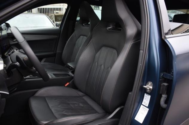 CUPRA Formentor 1.4 e-Hybrid DSG VZ *TETTO*19"*CAM360*PELLE* rif. 24163886 - Foto 7