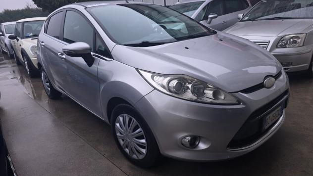 Ford Fiesta 1.4 TDI ottimo per nuovi patentati - Foto 7