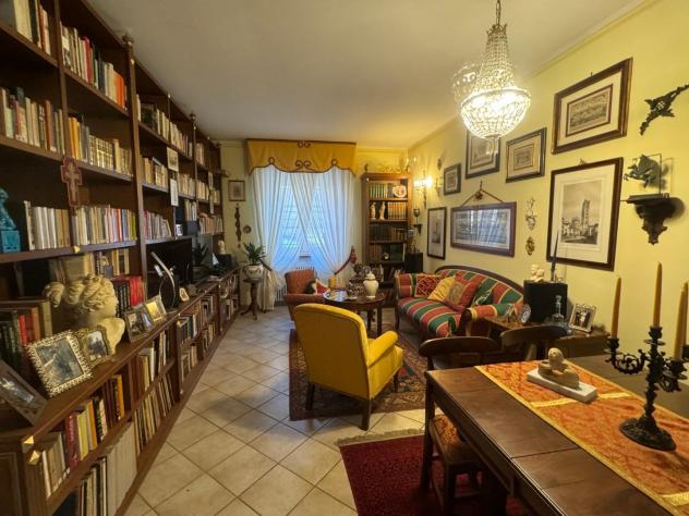 Appartamento in vendita a Sesto di Moriano - Lucca 270 mq Rif: 1268171