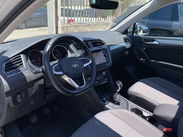 Volkswagen Tiguan Life 2.0 TDI 122CV Tetto - Foto 10