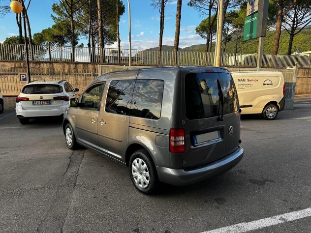 Volkswagen Caddy 1.6 TDI 102 CV 5p. Trendline - Foto 3