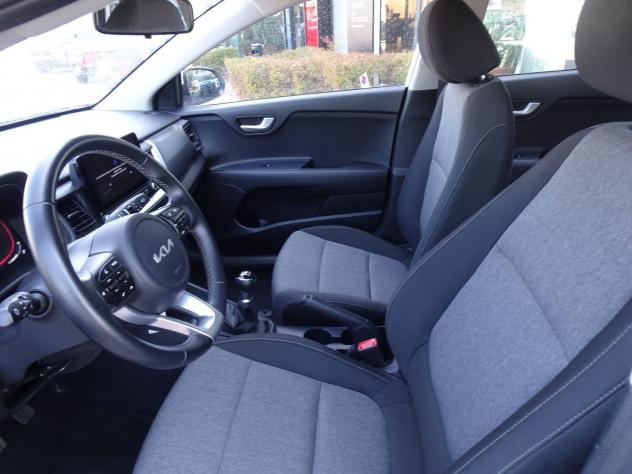 Kia Stonic 1.2 MPI Urban - Foto 8