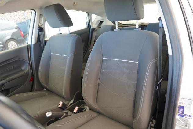 Ford Fiesta 1.5 TDCi 75CV 5 porte Business - Foto 10