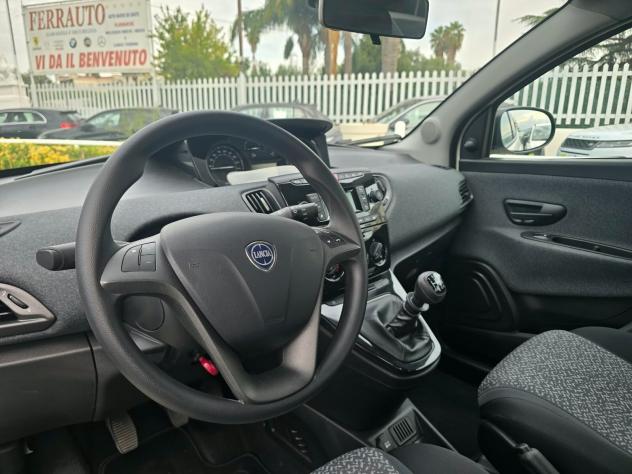 Lancia Ypsilon 1.0 FireFly 5 porte S&S Hybrid Gold - Foto 8