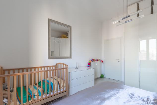 milano splendido appartamento via Paduli 18 ristrutturato piano alto soggiorno cucina vista due camere bagno euro 485.000 ? trattabili info@lecaseital - Foto 10
