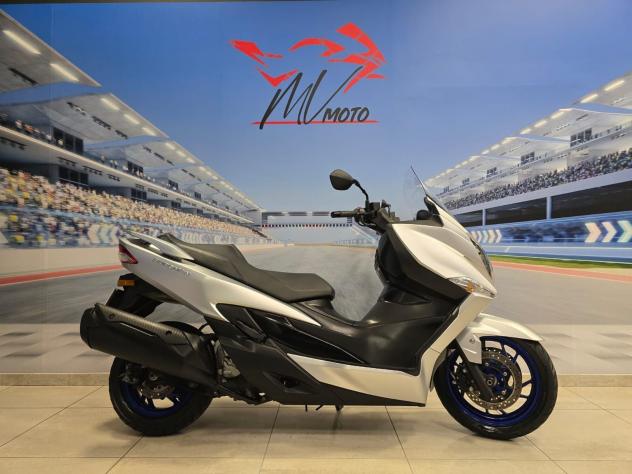 Suzuki Burgman 400 02/2023 - Km 18400