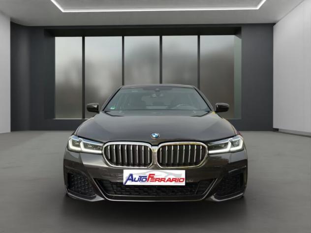 BMW Serie 5(G30/31/F90) 520d 48V Touring Msport - Foto 3