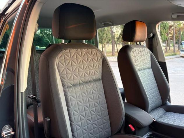 VOLKSWAGEN Tiguan 2.0 TDI 150 CV SCR DSG Life rif. 23947221 - Foto 10