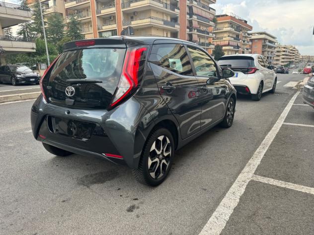 Toyota Aygo 1.0 VVT-i 72 CV 5 porte x-play MMT LED CAR PLAY KAMERA PDC - Foto 6