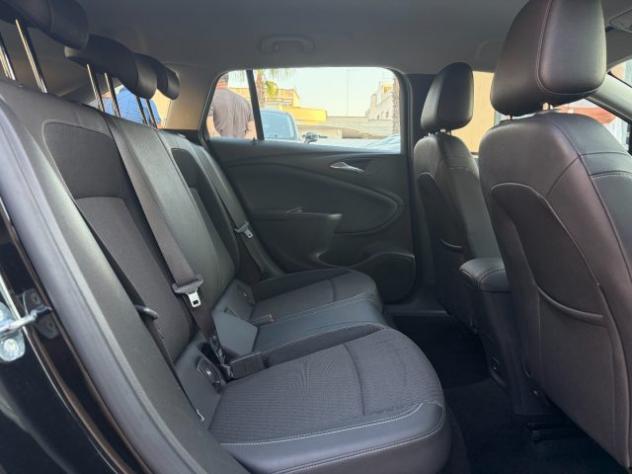 OPEL Astra 1.6CDTi 110 SportsTourer Innovation rif. 24000252 - Foto 10