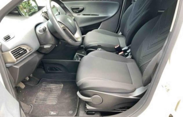 Lancia Ypsilon 1.0 FireFly 5 porte S&S Hybrid Gold - Foto 7