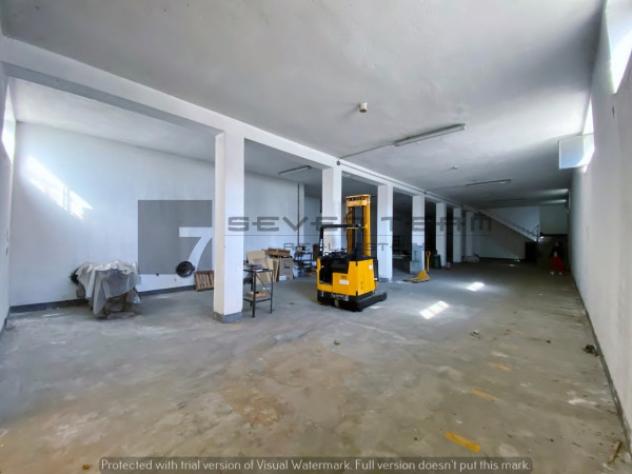 Immobile di 1315 m² con più di 5 locali in vendita a Trezzo sull'Adda - Foto 4