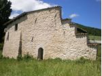 Casali in pietra panoramici con terreno a 12 km da Norcia
