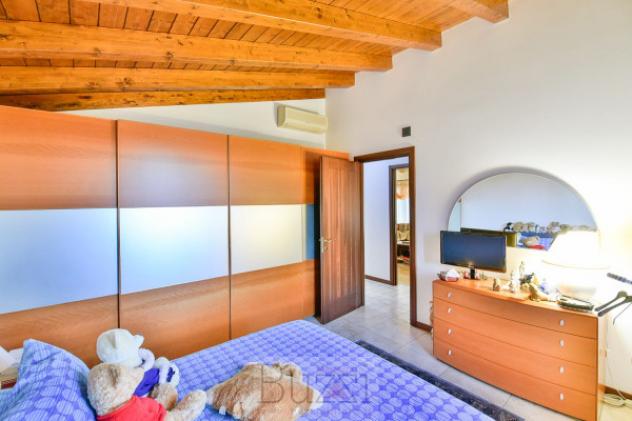 Villa di 177 m² con 4 locali e box auto doppio in vendita a Seregno - Foto 18