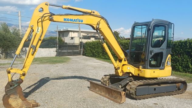 Escavatore komatsu PC45MR-8