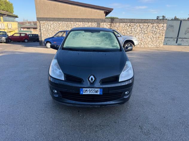 Renault Clio 1.2 16V 5 porte Le Iene GPL - Foto 2