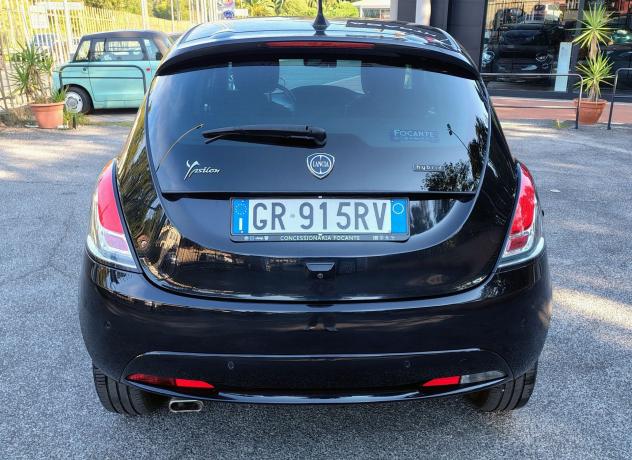 Lancia Ypsilon 1.0 firefly hybrid ORO Plus s&s 70cv - Foto 10
