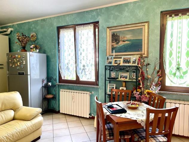 zzt115 - ampio trilocale balconato ed autonomo vostro con 402 € mensili - Foto 2