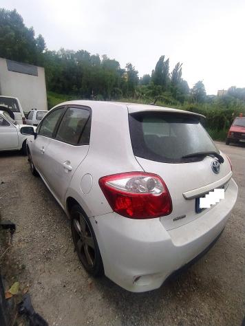 VARI PEZZI DI RICAMBIO TOYOTA AURIS HYBRID - Foto 6
