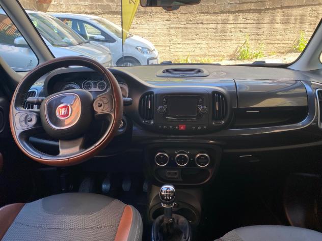 Fiat 500L 1.6 Multijet 120 CV Trekking - Foto 9