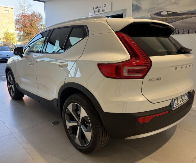 Volvo XC40 B3 automatico Core - Foto 8