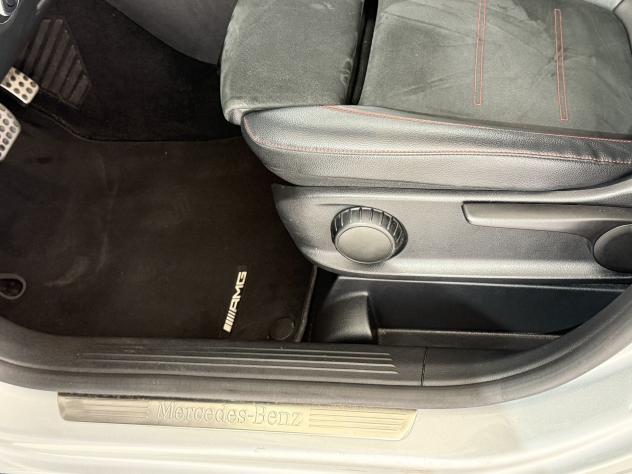 Mercedes-Benz GLA GLA 200 d Automatic Premium - Foto 6