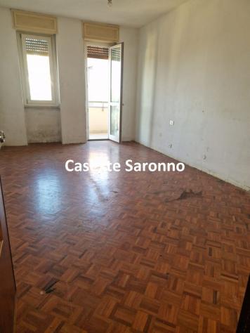 QUADRILOCALE DA RISTRUTTURARE NEL CENTRO DI SOMMA LOMBARDO - Foto 3