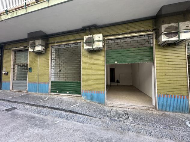 1 Vetrina in affitto a Pomigliano d'Arco - Foto 2