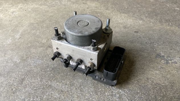 Centralina ABS Ford Ka 1.2 benzina del 2010 (51823789) - Foto 2