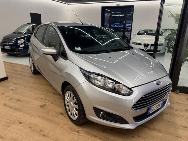 Ford Fiesta 1.5 TDCi 75CV 5 porte Business - Foto 2