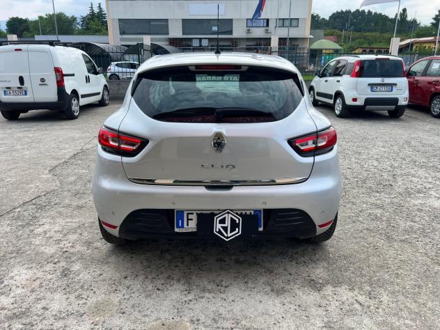 Renault Clio dCi 8V 90 CV 5 porte Moschino Zen - Foto 5