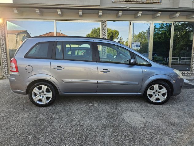 Opel Zafira II 1.9 cdti Cosmo 120cv Kw 88 - Foto 6