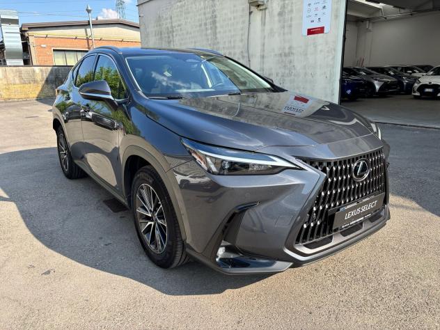 Lexus NX Hybrid Premium 4WD MY22 - Foto 3