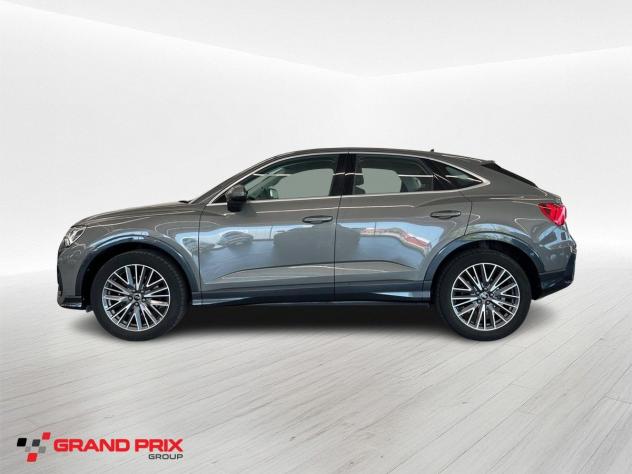 Audi Q3 SPB 35 TFSI S tronic Business Plus - Foto 4
