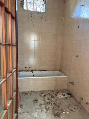 RIF.409 FRONTE VILLAGGIO COPPOLA COMPLESSO IMMOBILIARE DI 3 UNITÀ - Foto 5