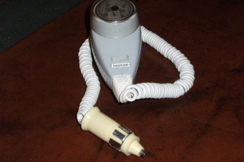Rasoio elettrico per auto 12V marca Triplex