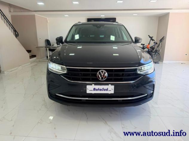 VOLKSWAGEN Tiguan 2.0 TDI SCR Life rif. 23998357 - Foto 2