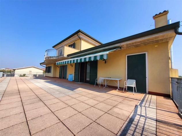 V005554 - VILLAFRANCA – VILLA SINGOLA CON GIARDINO DI 2.000 MQ - Foto 3