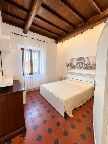 APPARTAMENTO INDIPENDENTE di 5 vani e di 130 mq (SIGNA) rif. L1393 - Foto 14