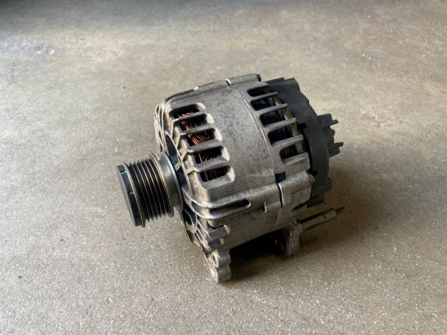Alternatore Volkswagen Polo 1.2TDI del 2012 (03P903023D)