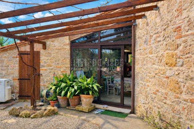 Porzione di casale toscano con terreno esterno - Crete Senesi - Foto 11