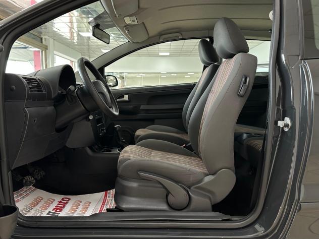 Volkswagen Fox 1.2 - Foto 10