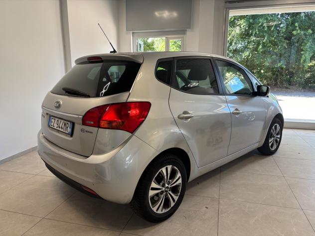 Kia Venga 1.4 CVVT Cool - Foto 6